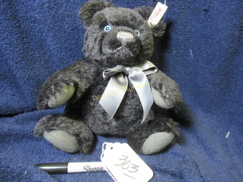 STEIFF TEDDY BEAR #681110 - JACKIE - 10"
