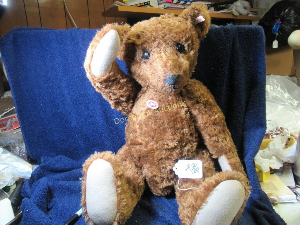 STEIFF TEDDY BEAR #681318 - CERTIFICATE & BAG