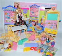 2000 Barbie Learn & Play Center 67427