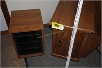 End table w/magazine rack & small shelf