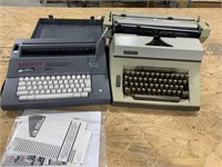 Royal manual  typewriter 13x17 smith corona sl
