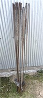 (16) 4’ Metal Hotwire Posts