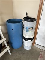 Barrel aluminum cans, buckets