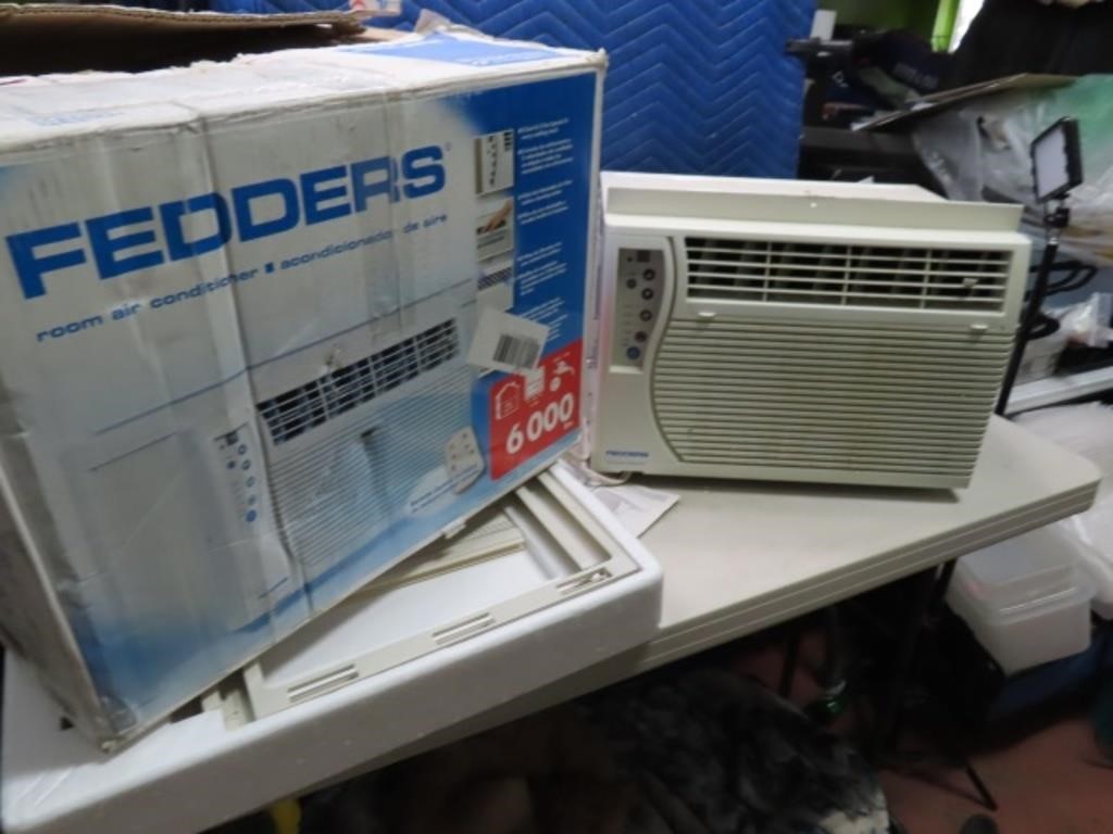 Window Air Conditioner 6000btu 12.75"x19"~36"wide