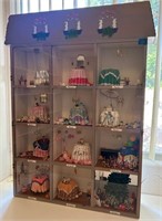 K - MONTHS OF THE YEAR DOLL HOUSE (A23)