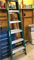 6 ft Husky step ladder