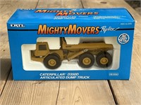 ERTL Mighty Movers Cat D350D Dump Truck