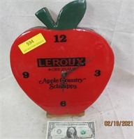 Leroux Apple Country Schnapps Clock