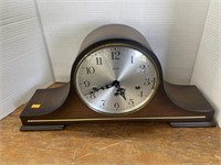 Vintage Linder mantle clock