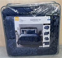 Full Or Queen Comforter Set