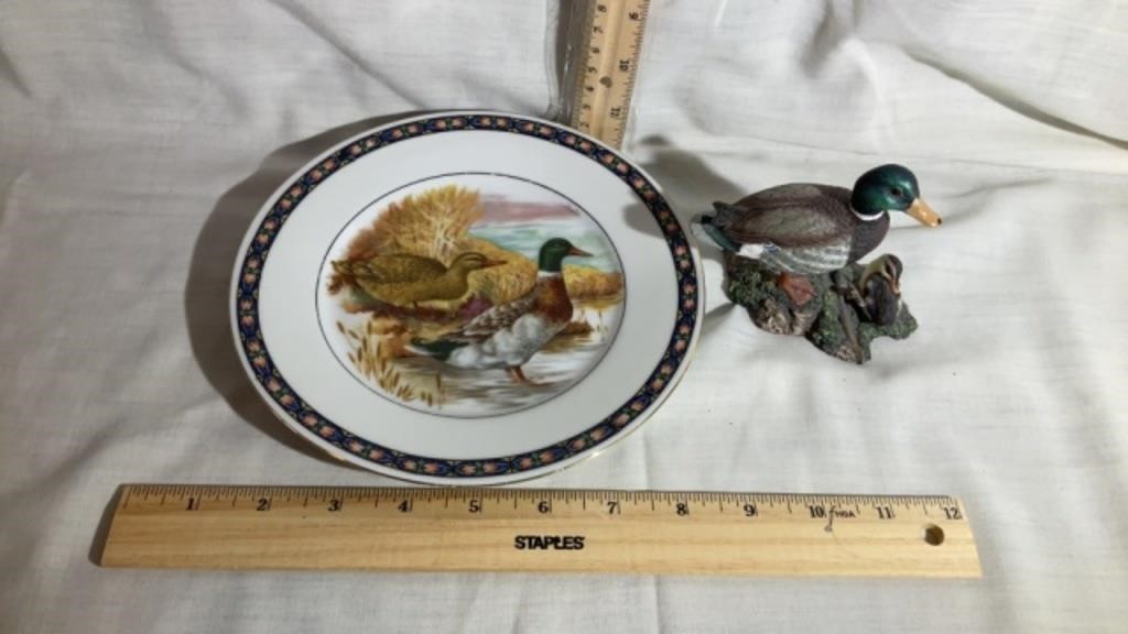 Duck Figurine, Plate