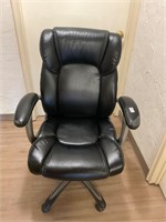 Rolling Office Chair- Arm rest peeling