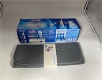 Grey Bathroom Rug/Clorox Toilet Wand 3n1 Kit