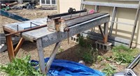 Work Bench/ Metal Pallet