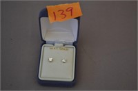 139: Earrings, found in 10 kt gold box