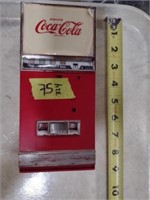 Vintage Coca Cola Soda Machine Radio