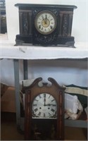 Vintage sessions mantle clock & Aikosha wall clock