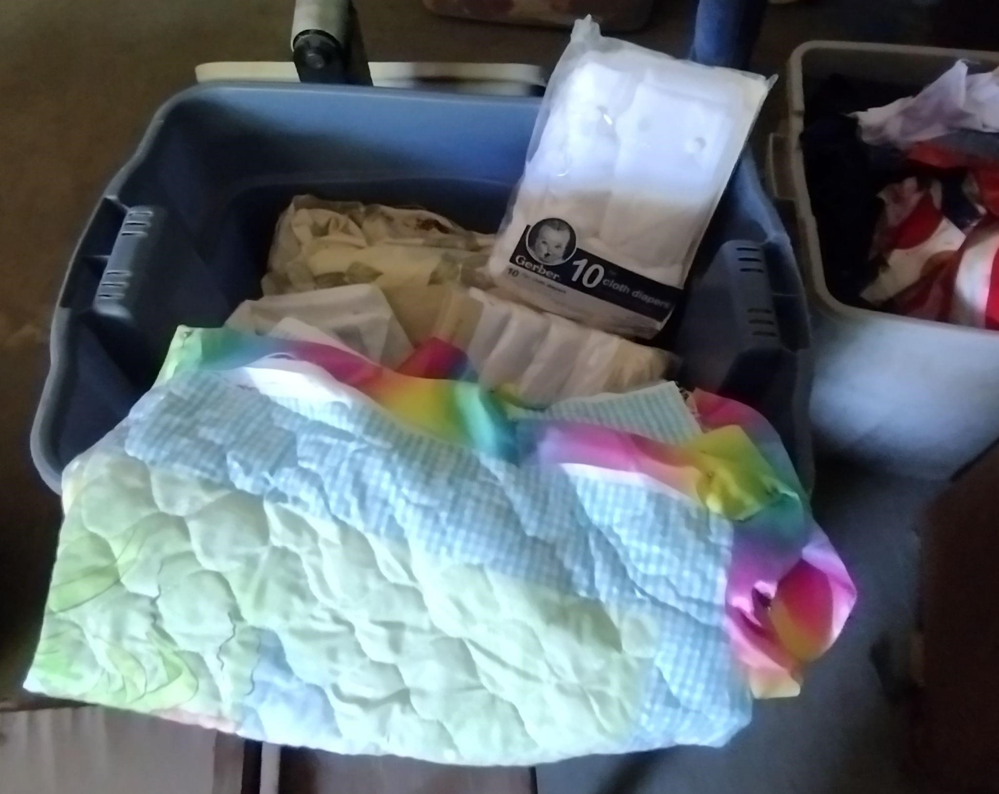 Tote FULL of Quilt Making Material Blankets 5lbs