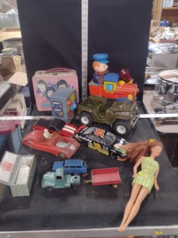 The Osmonds Lunch Box, Tonka Jeep, Modern Toys