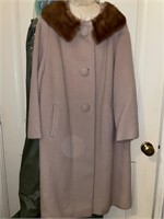 WOMEN'S ANTIQUE WOOL MINK COLLAR COAT