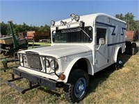 1967 Kaiser M725 Army Ambulance