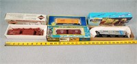 3- HO Train Car Model Kits