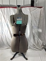 Adjustable Dress Form