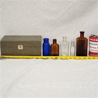 5 Apothecary RX Bottles & Lizard Patterned Box