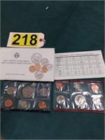 The United States Mint 1989 Uncirculated Coin Set