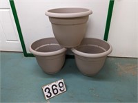 3 - 20" Ariana Composition Planters