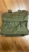 F1) Vintage 1950s British army backpack.Very heavy