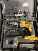 DeWalt xrp 1/2” cordless drill/driver/hammer dill.