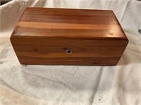 Lane cedar jewelry box