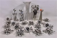 Decorations: Chrome colored resin figures and