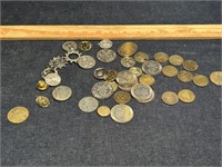 Religious tokens, medals & pendants & finger Rosar