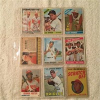 9 Mixed Baseball Cards - Perez Rookie, Gus Bell