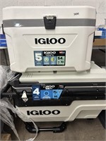 Lot of two igloo coolers please note these are