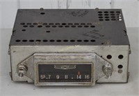 Vintage 50-60's Chevrolet A M Car Radio