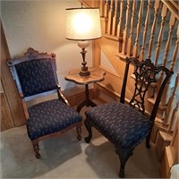 2 Parlor Chairs, Pie Crust Table, Lamp