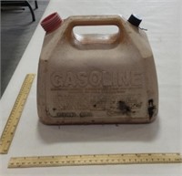 Gasoline jug w/o cap-1.5 gal