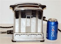 Antique Universal E7822 Toaster