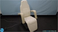 Takara Belmont Esty Joy II Power Exam Chair(839108