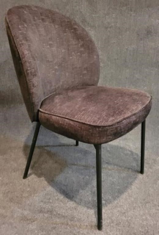 Modus Furniture Upholstered chair