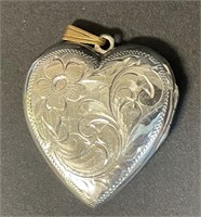 DESIRABLE LARGE ETCHED STERLING HEART LOCKET