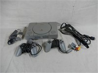 PLAYSTATION 1 CONSOLE - COMPLETE - WORKS