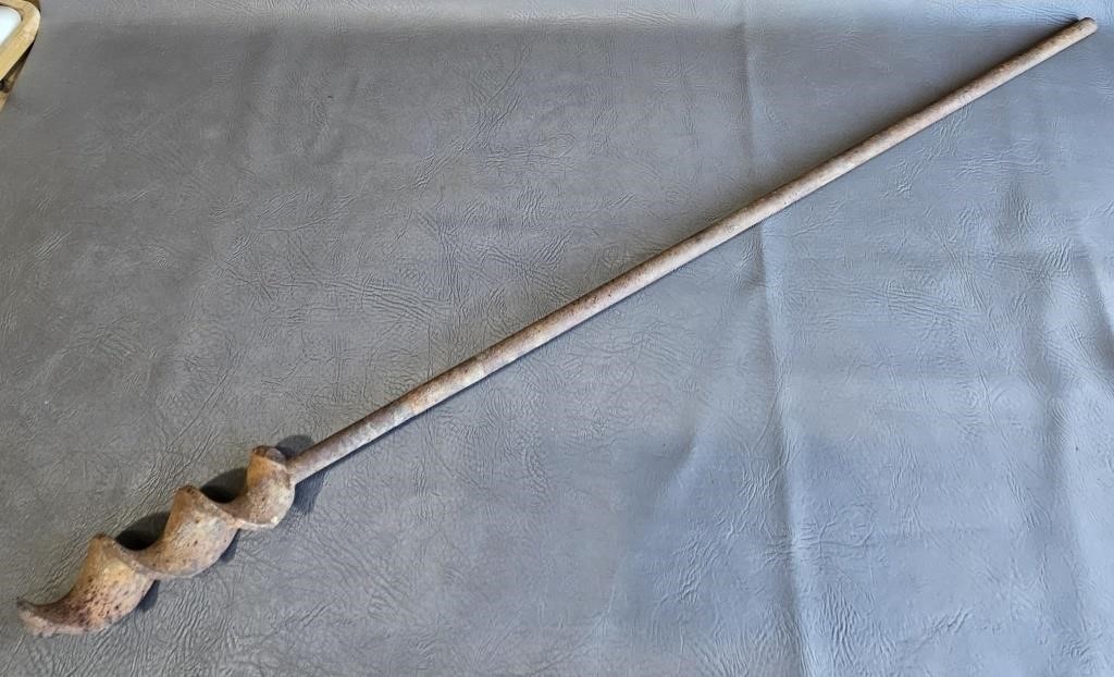 Antique Auger Bit Round Shank - 36"