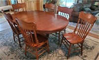 CLAW FOOT TABLE OAK TABLE AND 6 PRESSED BACK CHAIR