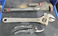 Pipe Wrench Husky 18", Adjustable Wrench 15  715