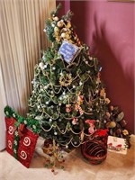 4 Foot Tree and Other Christmas Items