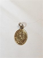 10kt Gold Pendant 2.33 Grams